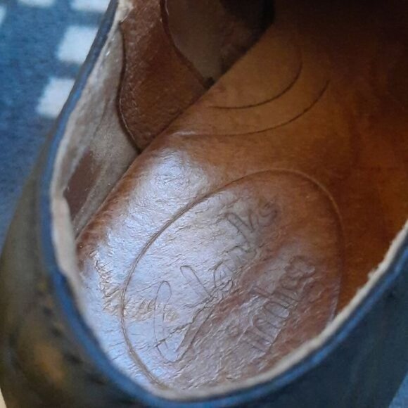 Clarks Indigo Black Buckle Zipper 3 Inches Block Heel Ankle Bootie Size 7.5 - Picture 16 of 16